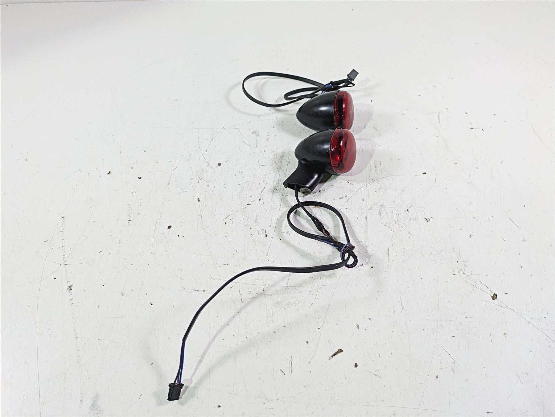 2021 Harley Softail FLSL Slim Rear Blinker Turn Signal Set 67800965 {{ shop.shopifyCountryName }} - Mototech271