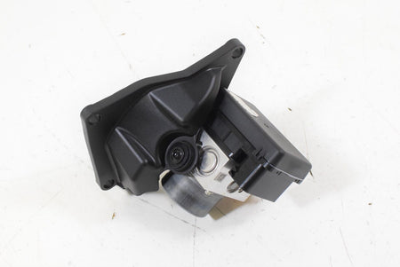 2018 Ducati Panigale 959 ABS Brake Pump Module 54240421C {{ shop.shopifyCountryName }} - Mototech271