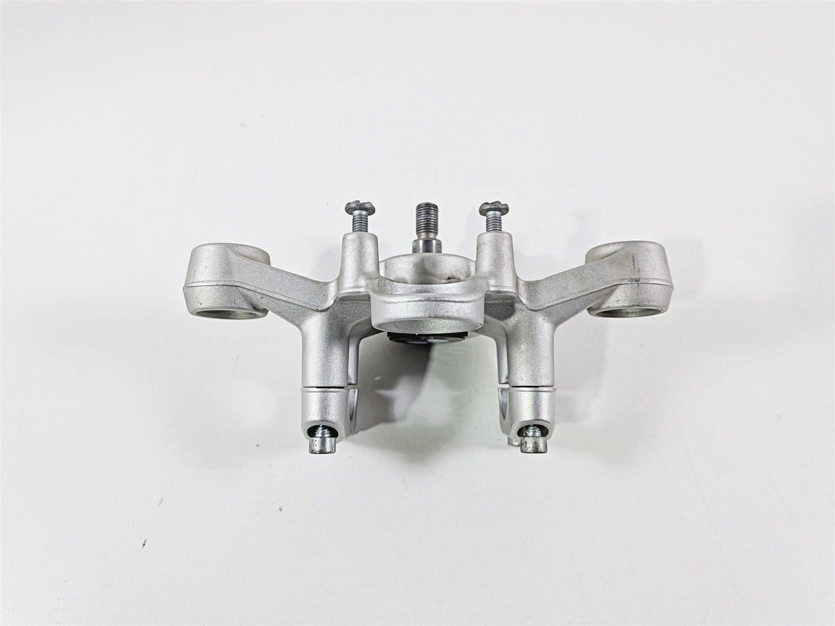 2015 BMW R1200GS K50 Upper Triple Tree Steering Clamp 31428555849 {{ shop.shopifyCountryName }} - Mototech271