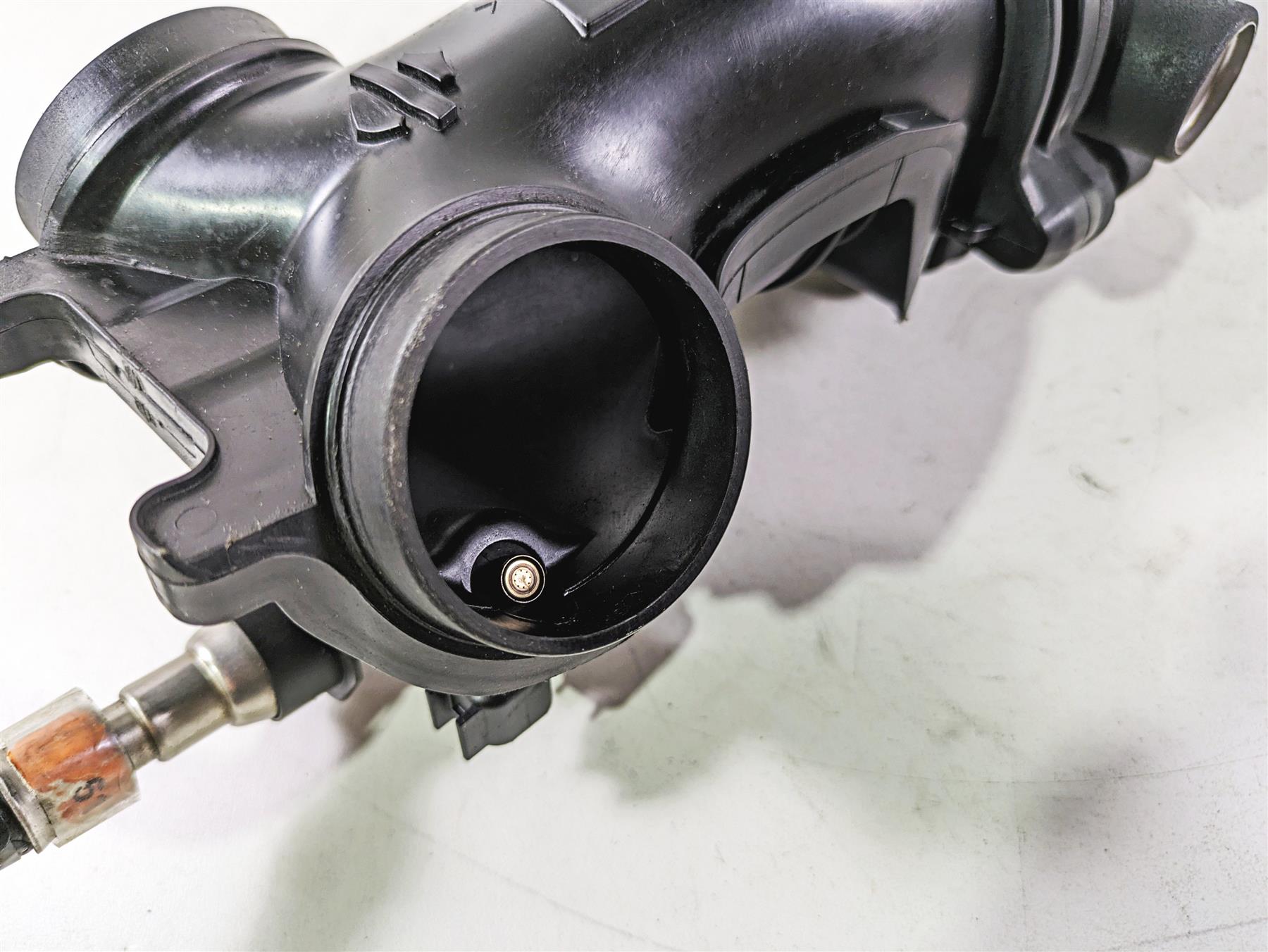 2017 Harley Touring FLTRXS Road Glide Throttle Body Fuel Injection 27300122 {{ shop.shopifyCountryName }} - Mototech271