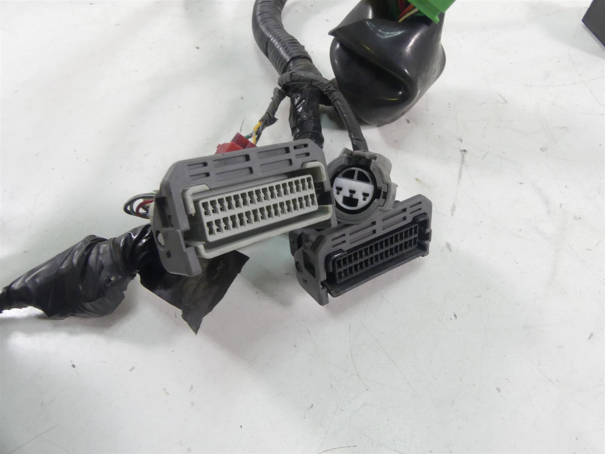 2005 Honda V-Twin VTX1800 S3 Wiring Harness Loom - No Cuts 32100-MCV-S113 {{ shop.shopifyCountryName }} - Mototech271