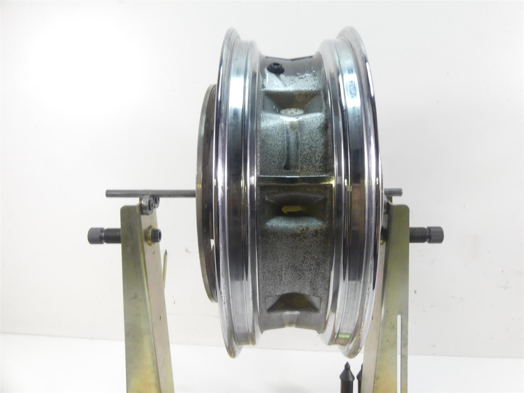 2014 Harley Touring FLHTK Electra Glide Rear Impeller 16x5 Wheel Rim 40900391 {{ shop.shopifyCountryName }} - Mototech271