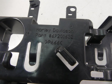 2019 Harley Softail FXBB Street Bob Electrical Carrier Plastic Set 69201523 {{ shop.shopifyCountryName }} - Mototech271