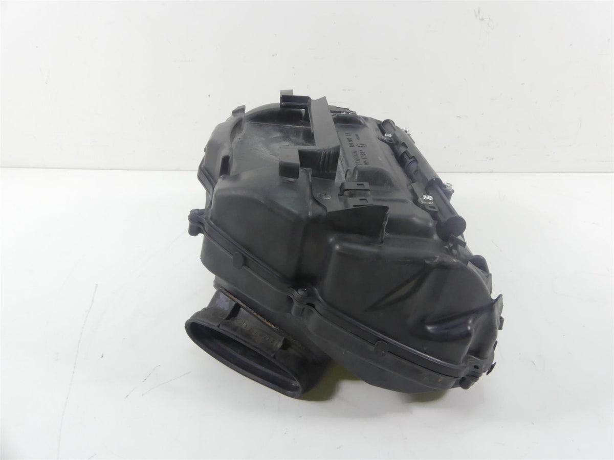 2018 Honda CBR1000 RR SC77 Air Box Cleaner Breather Filter 17220-MKF-D40 {{ shop.shopifyCountryName }} - Mototech271