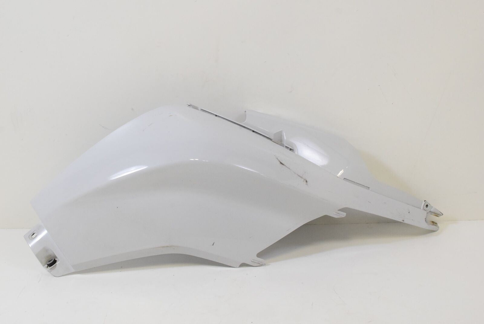 2015 BMW K1600GT K1600 K48 Right Upper Tank Cover Fairing 46637710452 {{ shop.shopifyCountryName }} - Mototech271