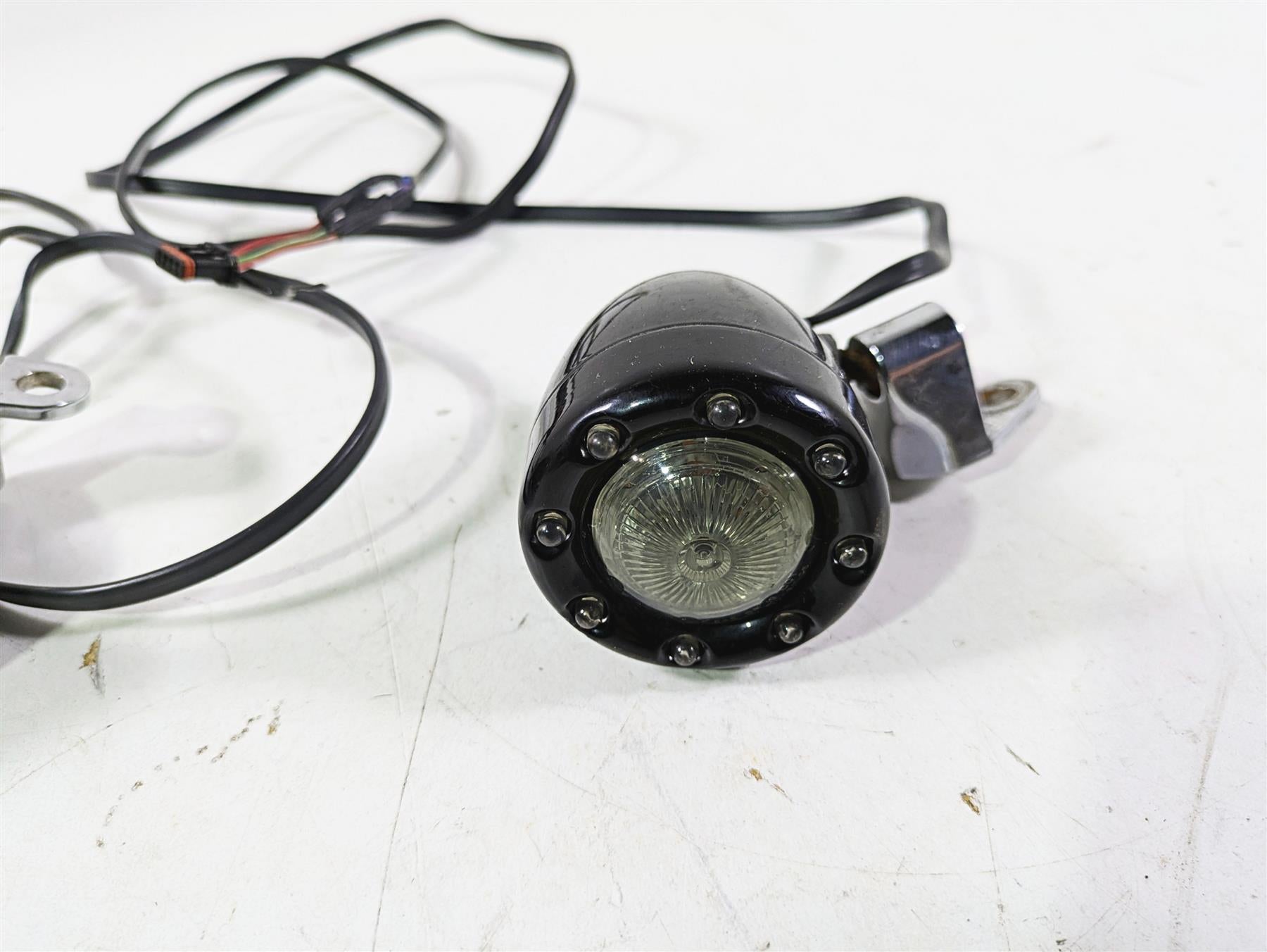 2018 Harley Softail FXFBS Fat Bob Front Led Turn Signal Set - Read PB-BR-AW-57 {{ shop.shopifyCountryName }} - Mototech271