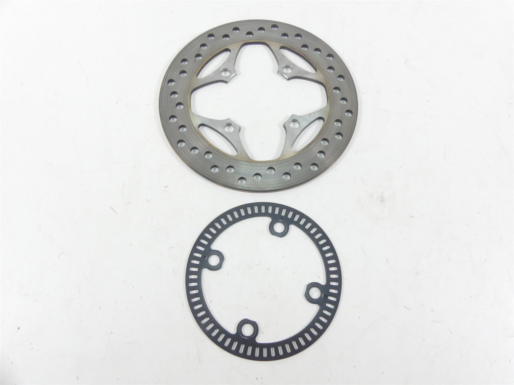 2018 Triumph Street Triple 765RS Rear Brake Disc Rotor & Abs Ring T2021806 {{ shop.shopifyCountryName }} - Mototech271