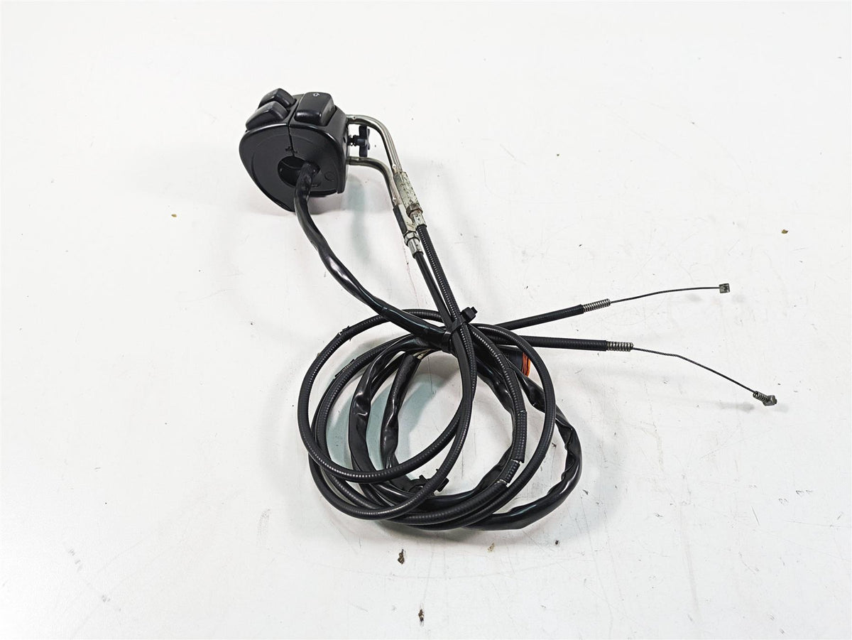2000 Harley FXSTS Softail Springer Right Hand Control Switch 71684-06A 71621-08 {{ shop.shopifyCountryName }} - Mototech271