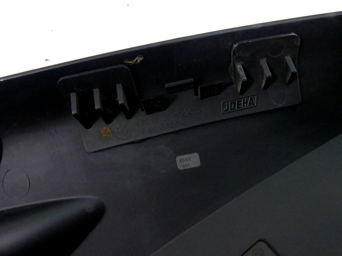 2009 BMW R1200 GS K25 Tank Right Side Cover Fairing 46637693432 46637700874 {{ shop.shopifyCountryName }} - Mototech271