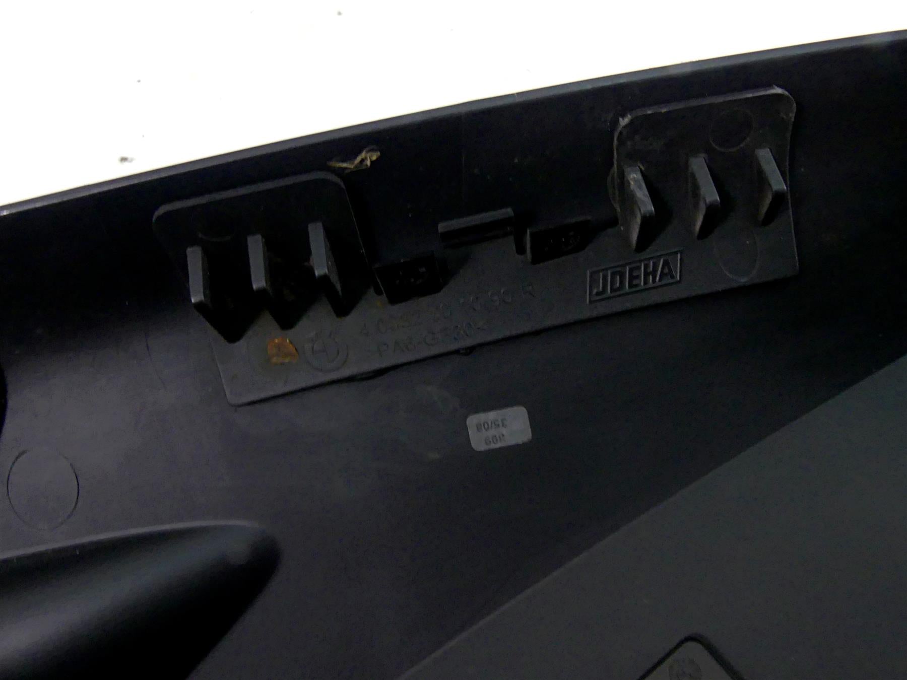 2009 BMW R1200 GS K25 Tank Right Side Cover Fairing 46637693432 46637700874 {{ shop.shopifyCountryName }} - Mototech271