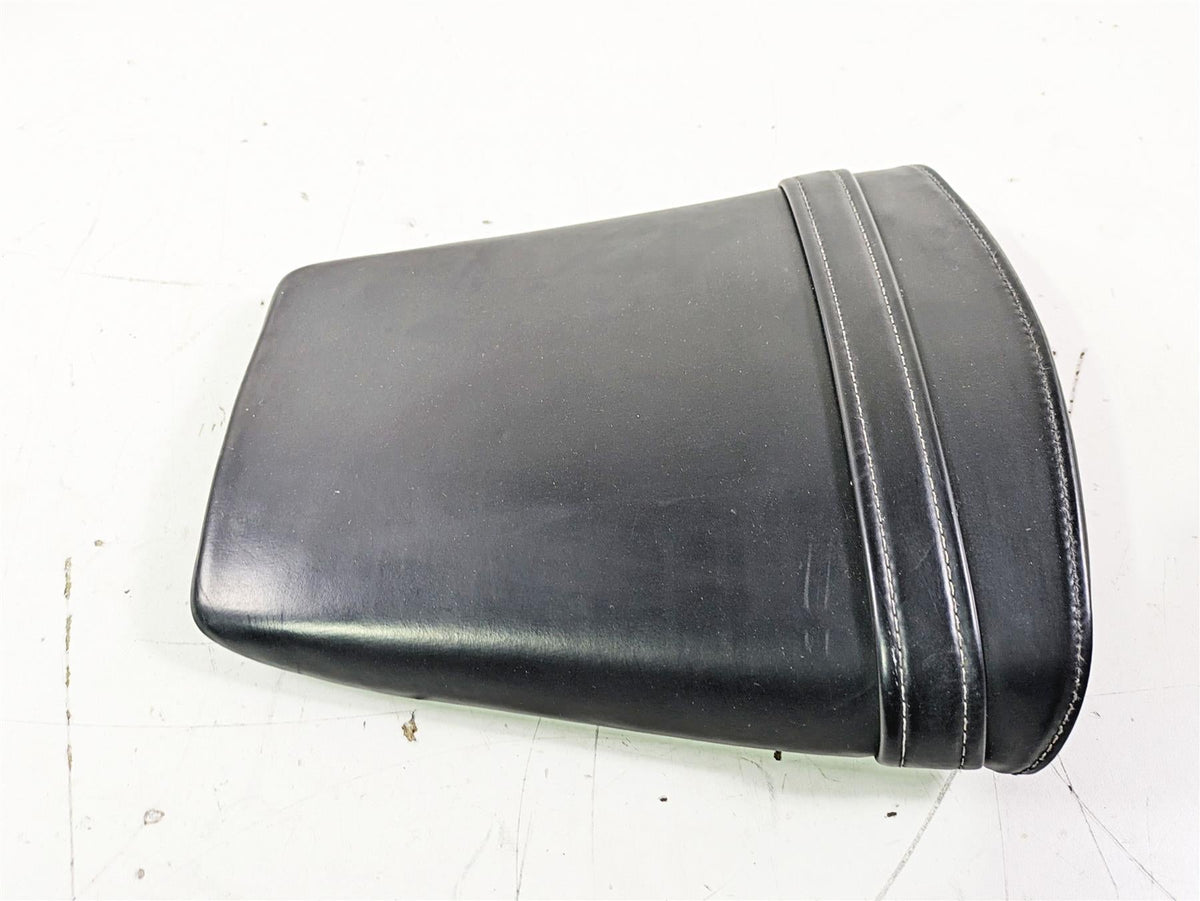 2012 Triumph Daytona 675 Rear Passenger Pillion Seat Saddle T2306505 T2306410 {{ shop.shopifyCountryName }} - Mototech271