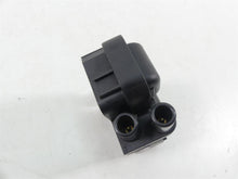 Load image into Gallery viewer, 2016 Indian Chieftain Dark Horse Ignition Coils Coil Set 2876049 | Mototech271
