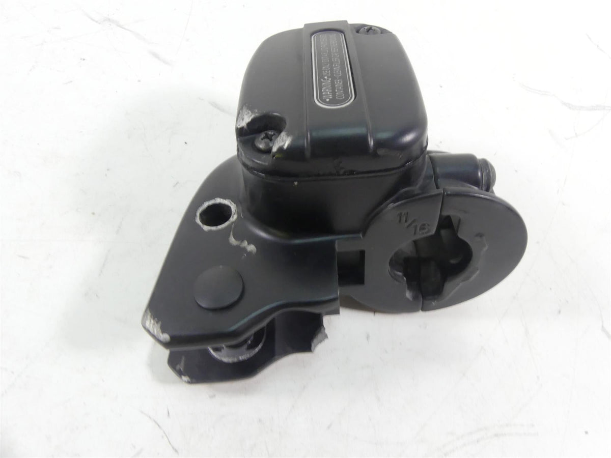 2013 Harley VRSCF Muscle V-Rod Clutch Master Cylinder 11/16" - Read 38744-09B {{ shop.shopifyCountryName }} - Mototech271