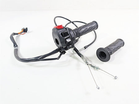 2024 Suzuki GSXR600 Right Hand Control Switch Throttle 37200-47H30 {{ shop.shopifyCountryName }} - Mototech271