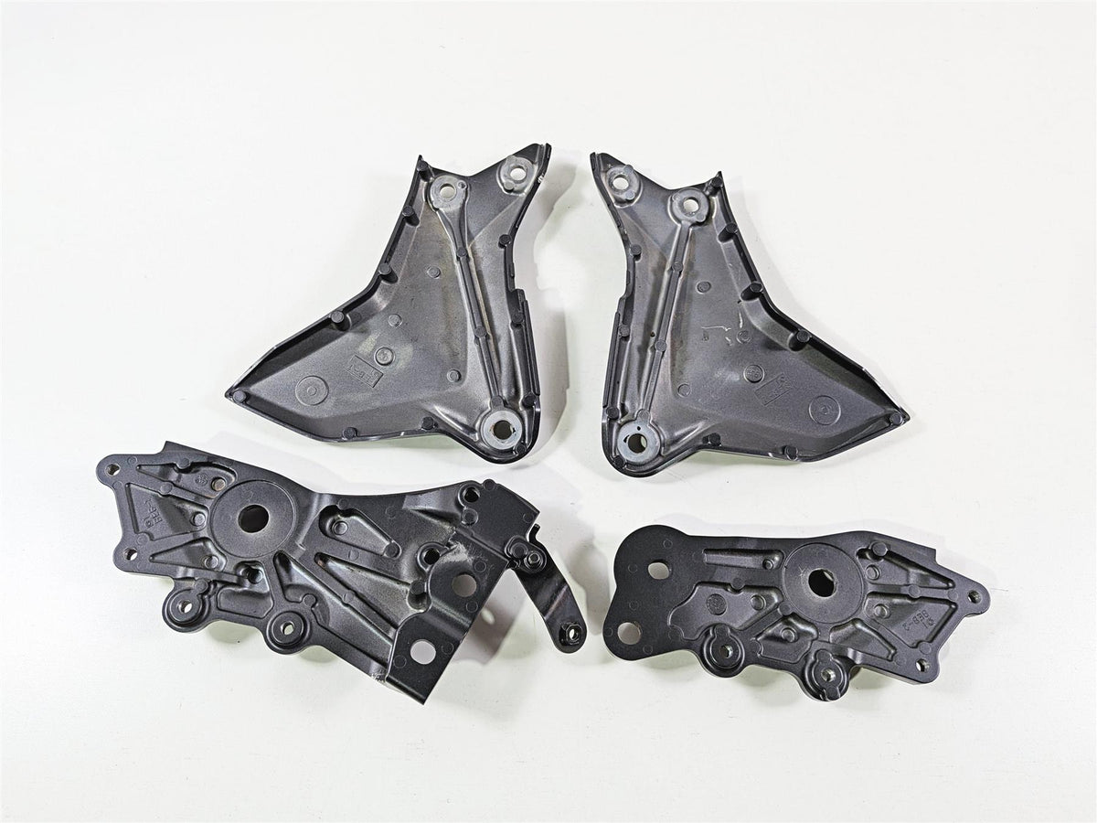2025 Yamaha YZF R7 Side Frame Foot Peg Mount Cover Set BEB-274A4-00 BEB-274A3-00 {{ shop.shopifyCountryName }} - Mototech271
