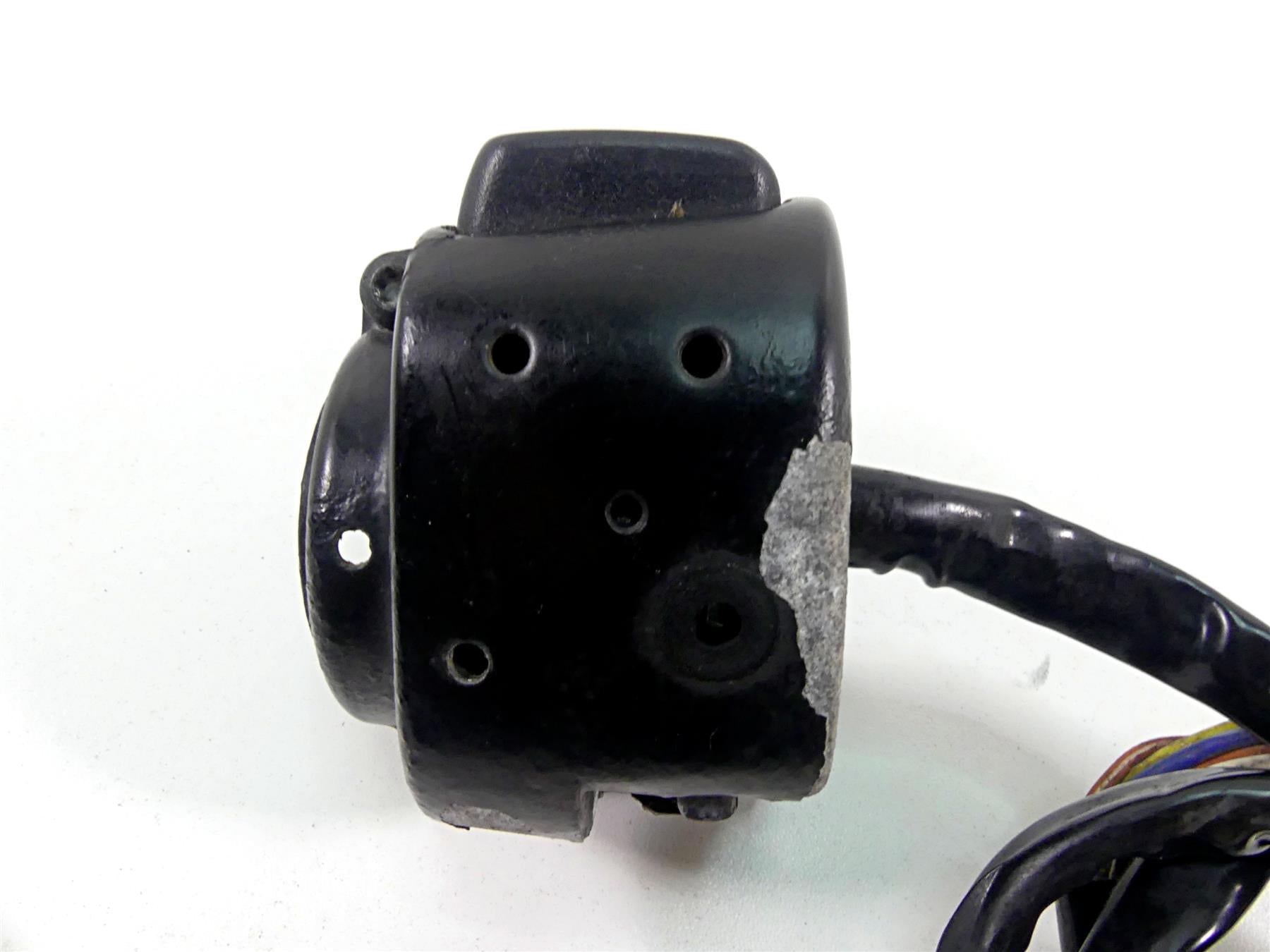 2014 Harley VRSCF Muscle V-Rod Left Hand Control Switch 71682-06A 71685-06A {{ shop.shopifyCountryName }} - Mototech271