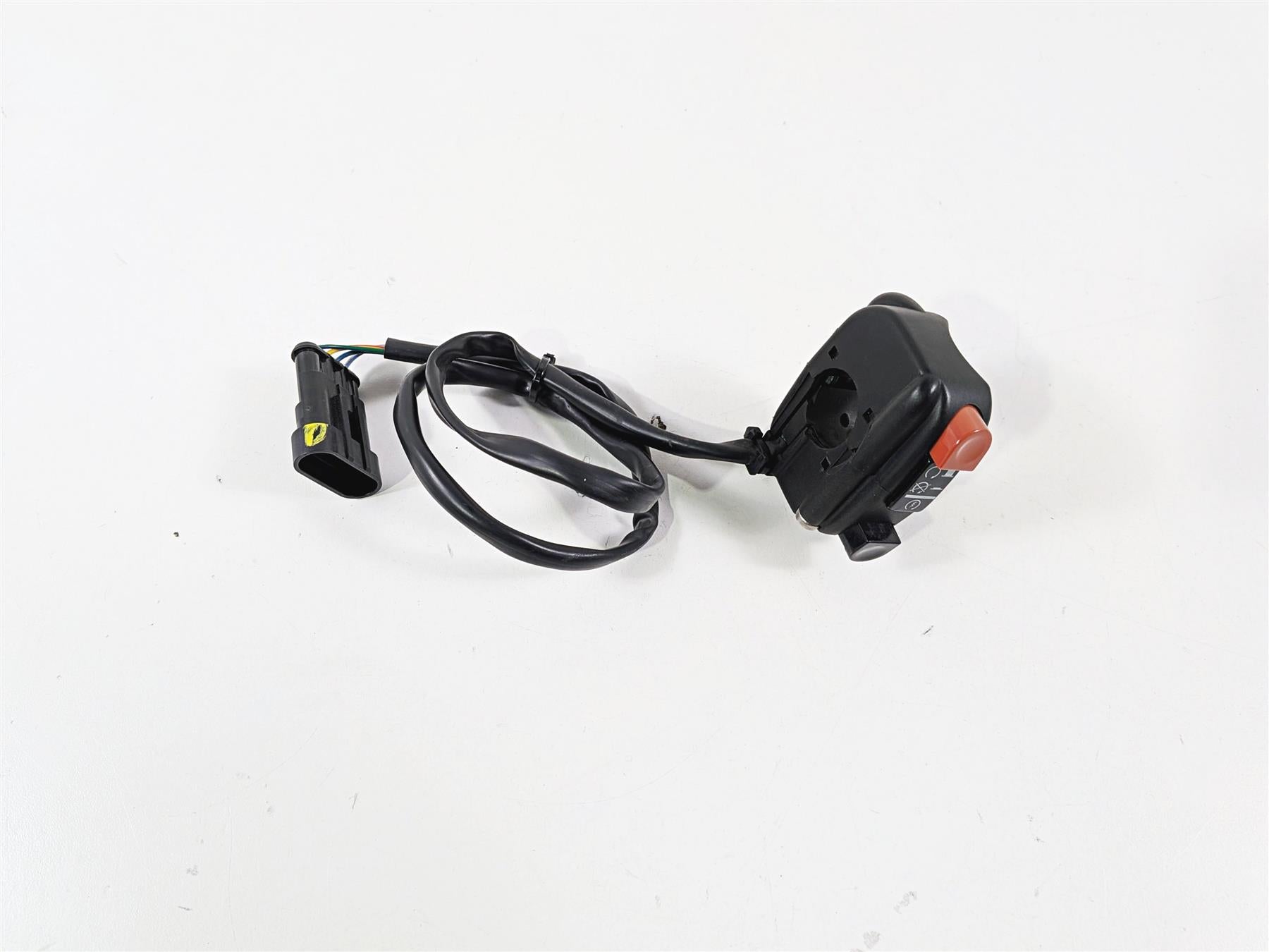 2018 Aprilia RSV4 RR Right Hand Control Switch Domino B045021 {{ shop.shopifyCountryName }} - Mototech271