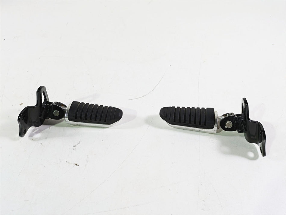 2016 Suzuki M109R VZR1800 Boulevard Rear Passenger Footpeg Set 43600-48G00 {{ shop.shopifyCountryName }} - Mototech271