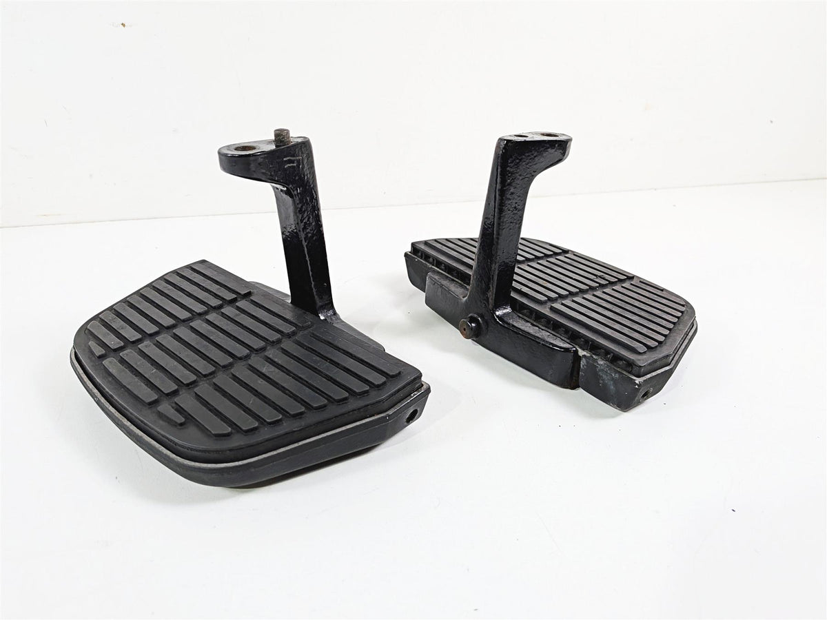 1993 Harley Touring FLHTCU Electra Glide Rear Passenger Floor Board Set 52719-93 {{ shop.shopifyCountryName }} - Mototech271