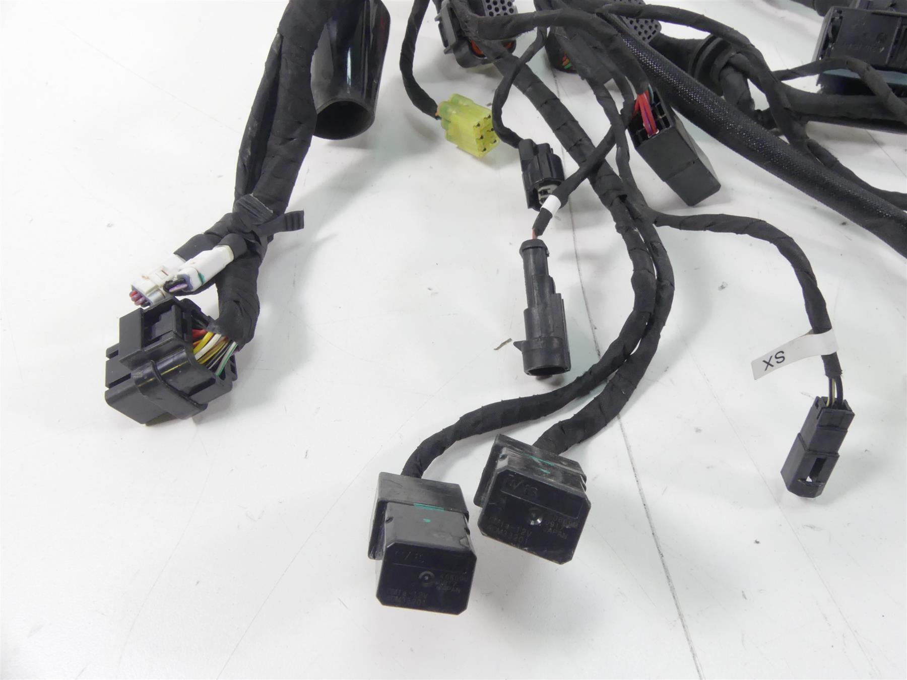 2015 Ducati Diavel Carbon Red Main Wiring Harness Loom - No Cuts 51019541D {{ shop.shopifyCountryName }} - Mototech271