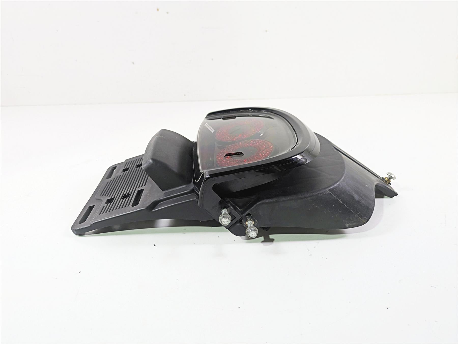 2014 Harley FXDF Dyna Fat Bob Rear Taillight & Plate Holder 67900173 {{ shop.shopifyCountryName }} - Mototech271