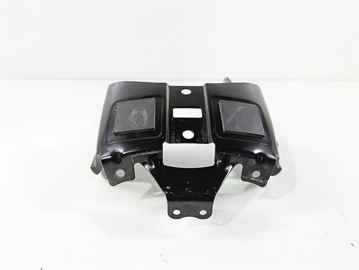 2020 Harley Softail FXST Standard Inner Rear Fender Support Mount 59500448 {{ shop.shopifyCountryName }} - Mototech271