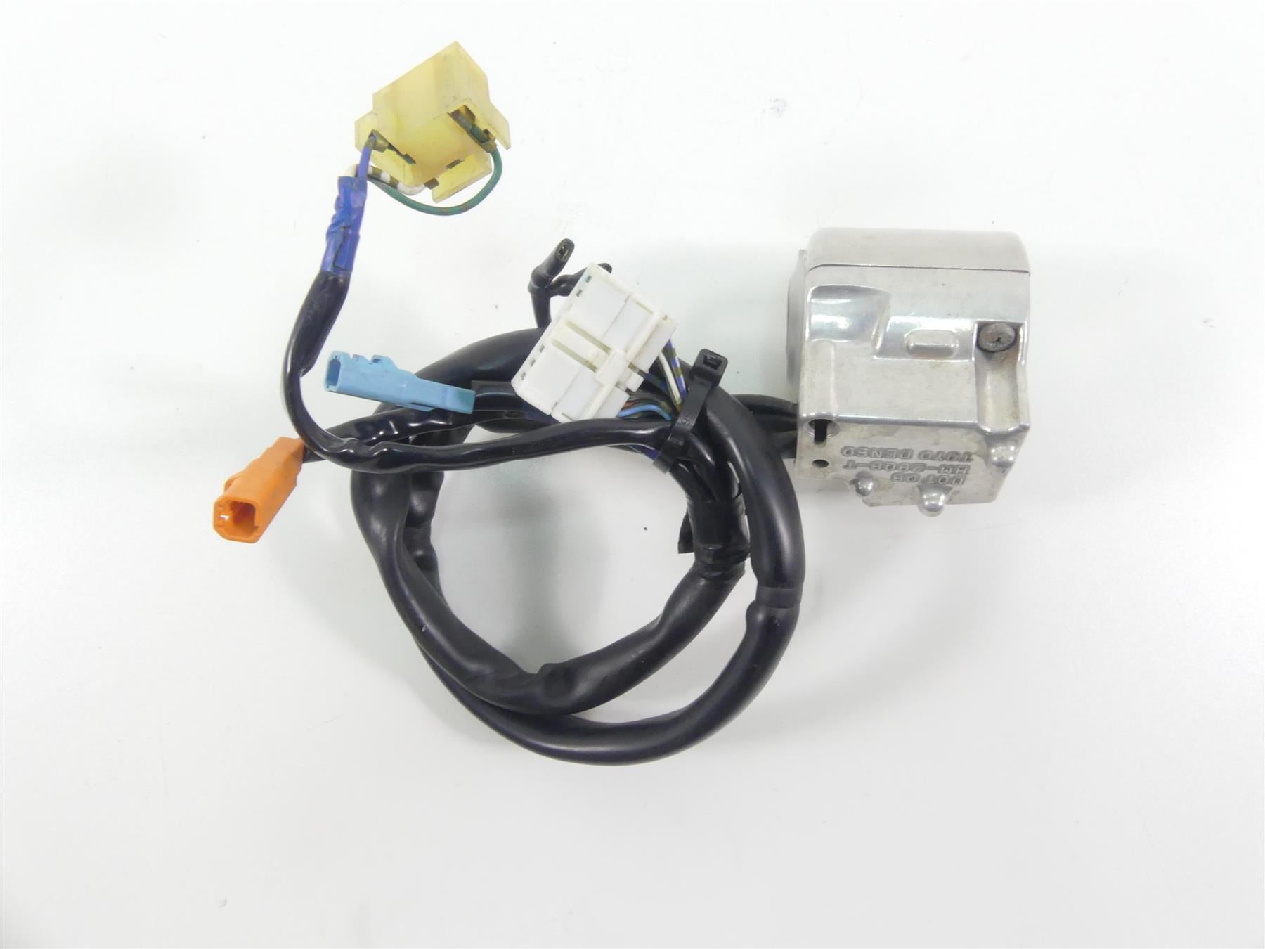 2016 Honda VT1300 CRG Stateline Left Hand Control Blinker Switch 35200-MFY-A01 {{ shop.shopifyCountryName }} - Mototech271