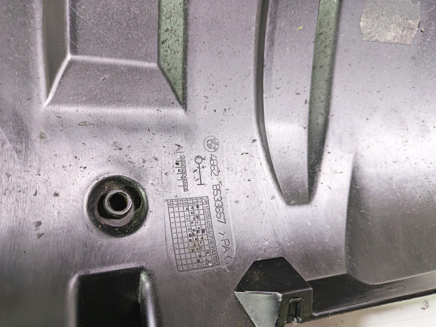 2016 BMW R1200GS GSW K50 Very Rear Tire Mudflap Guard 46628533657 {{ shop.shopifyCountryName }} - Mototech271