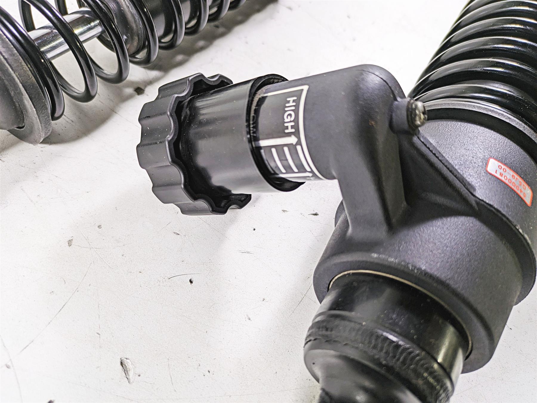 2015 Harley Touring FLHXS Street Glide Rear Suspension Shock Damper Set 54000081 {{ shop.shopifyCountryName }} - Mototech271