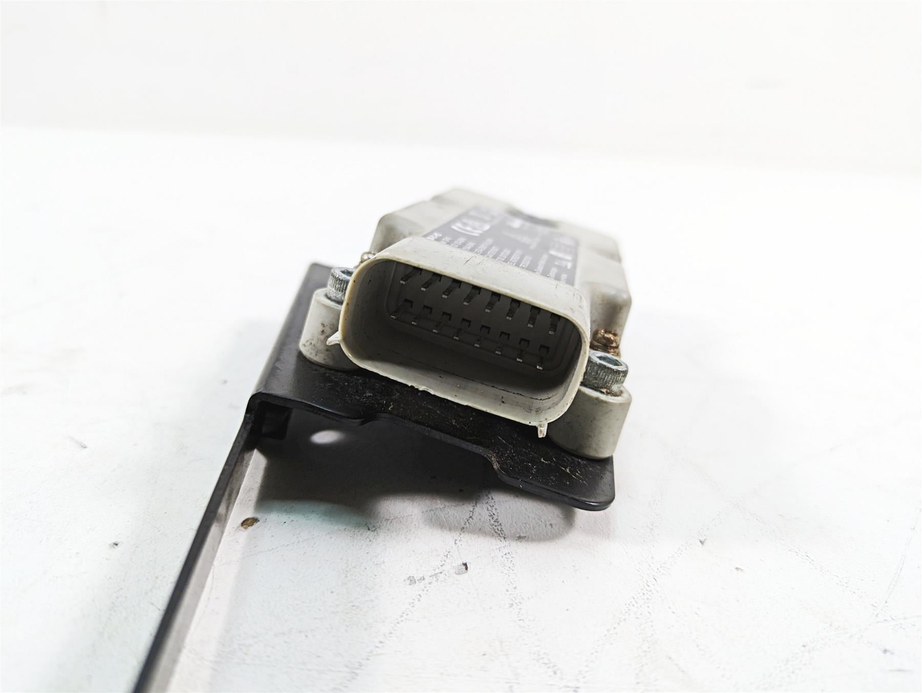 2018 Harley Touring FLHXSE CVO Street Glide Wireless Interface Module 76000771 {{ shop.shopifyCountryName }} - Mototech271