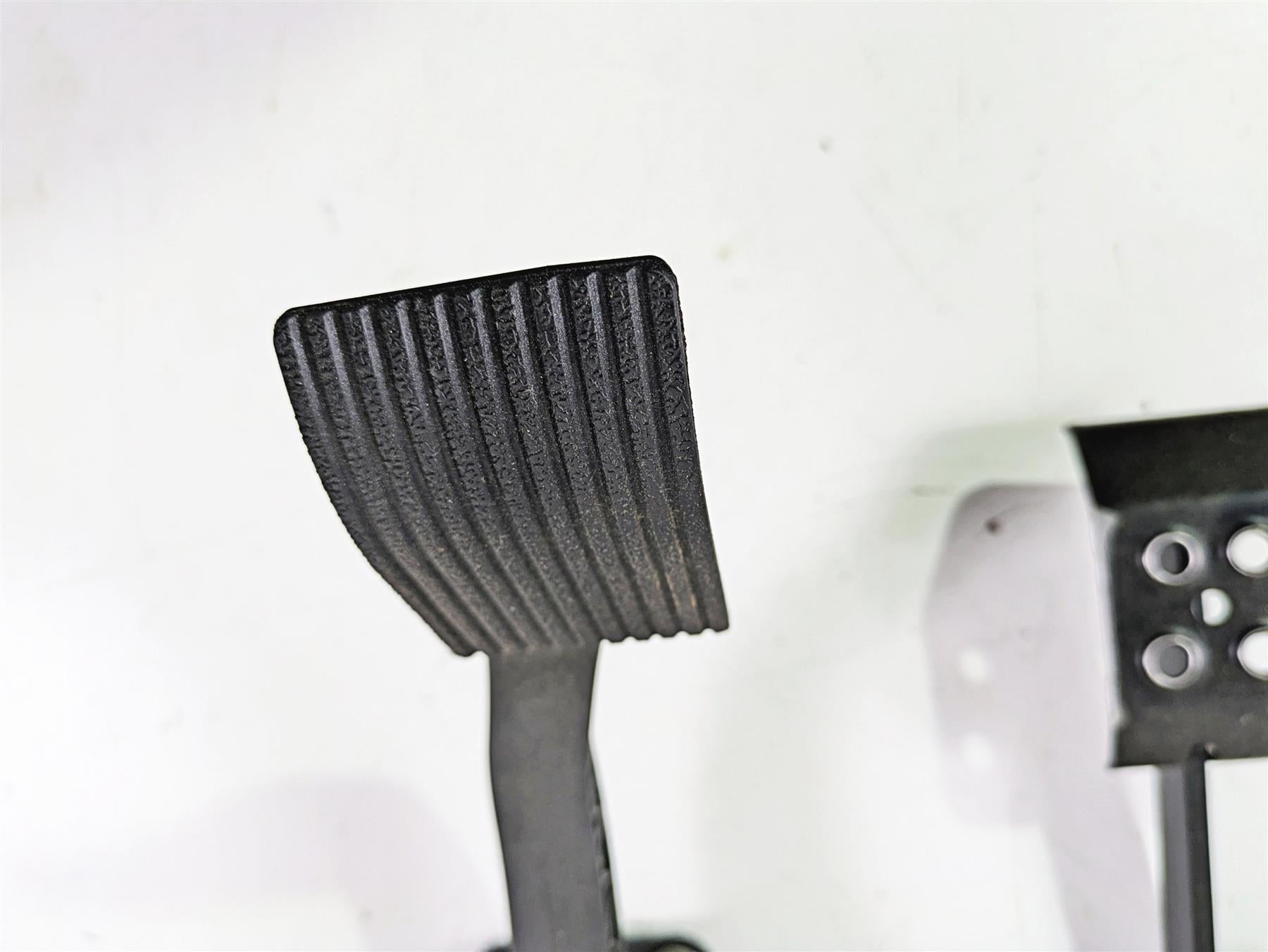 2022 Polaris Ranger 1000 Premium Accelerator & Brake Pedal + Mount 4080107 {{ shop.shopifyCountryName }} - Mototech271