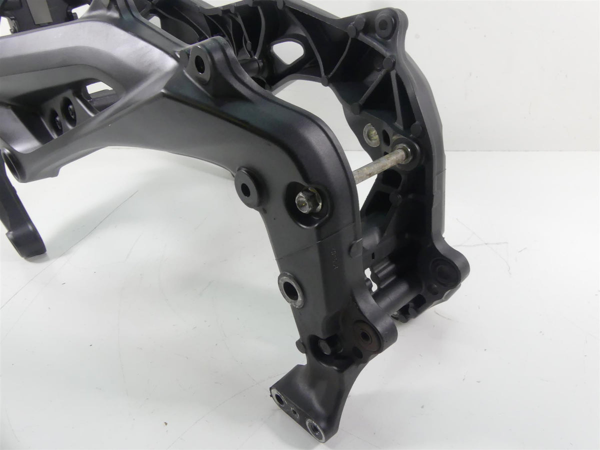 2015 Yamaha MT09 FZ09 Straight Main Frame Chassis Slvg 1RC-21110-30-00 {{ shop.shopifyCountryName }} - Mototech271