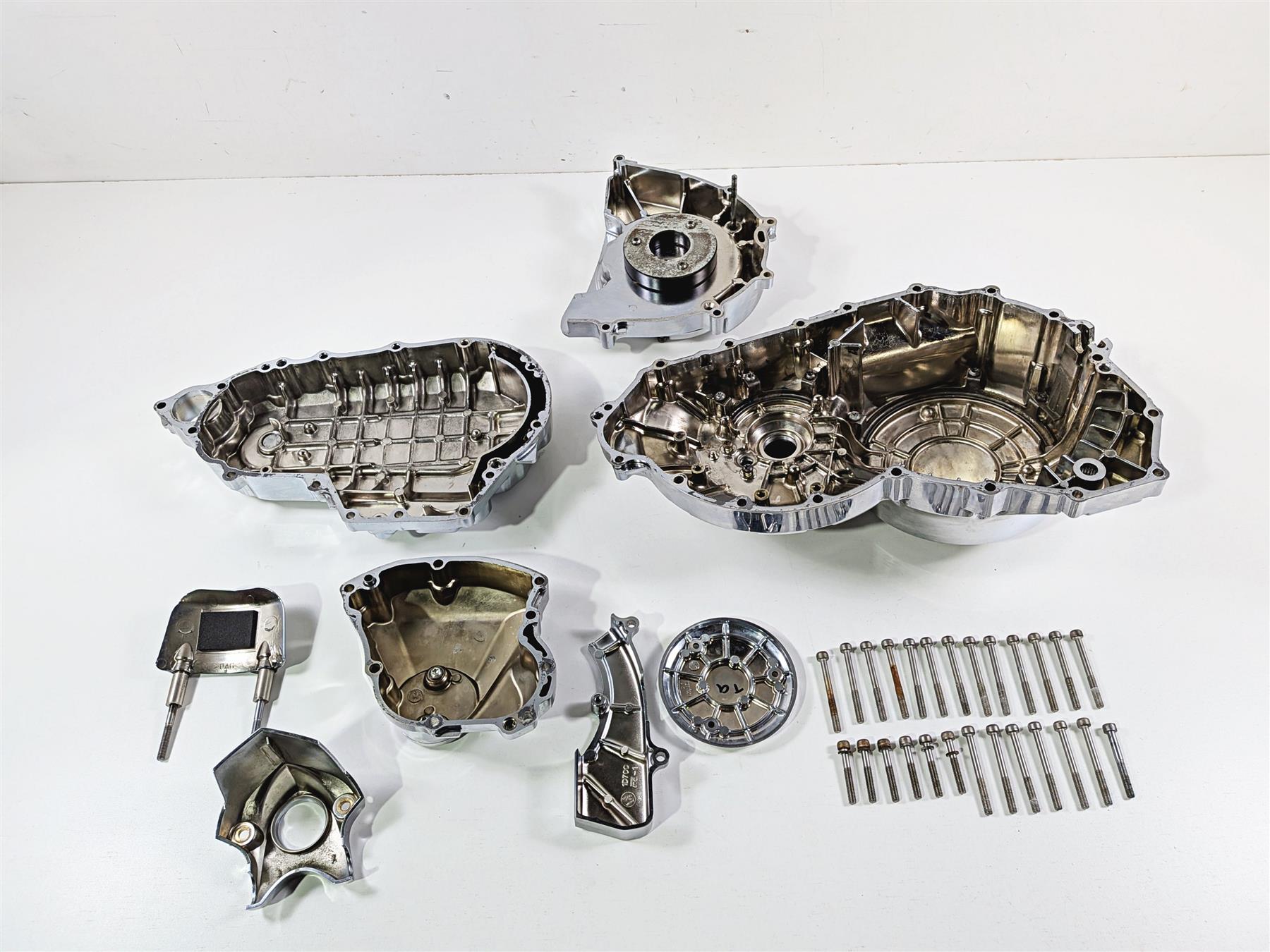 2012 Yamaha XV1900 Raider S Chrome Primary & Engine Side Covers 1D7-15779-00-00 {{ shop.shopifyCountryName }} - Mototech271