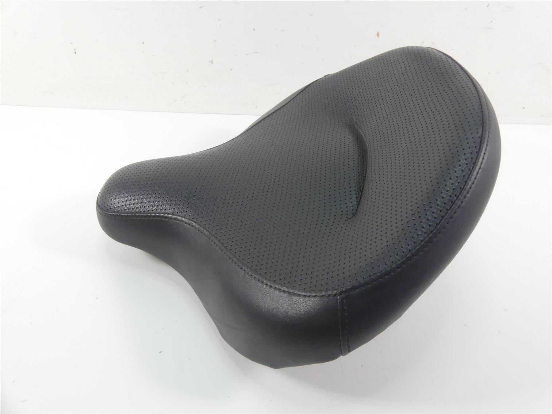 2016 Harley Touring FLHTP Electra Glide Solo Seat Saddle & Mount 52000033 {{ shop.shopifyCountryName }} - Mototech271