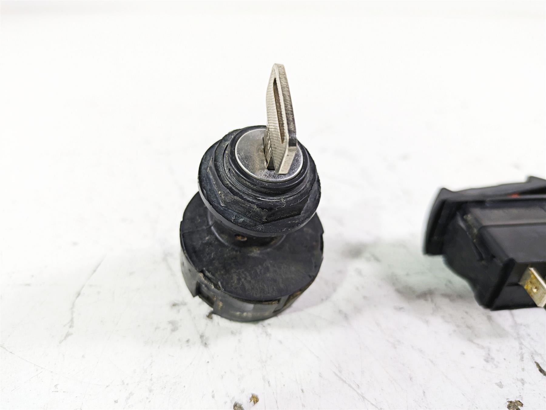 2020 Polaris RZR XP 1000 Turbo Ignition Awd Light Switch Key Set 4016058 {{ shop.shopifyCountryName }} - Mototech271