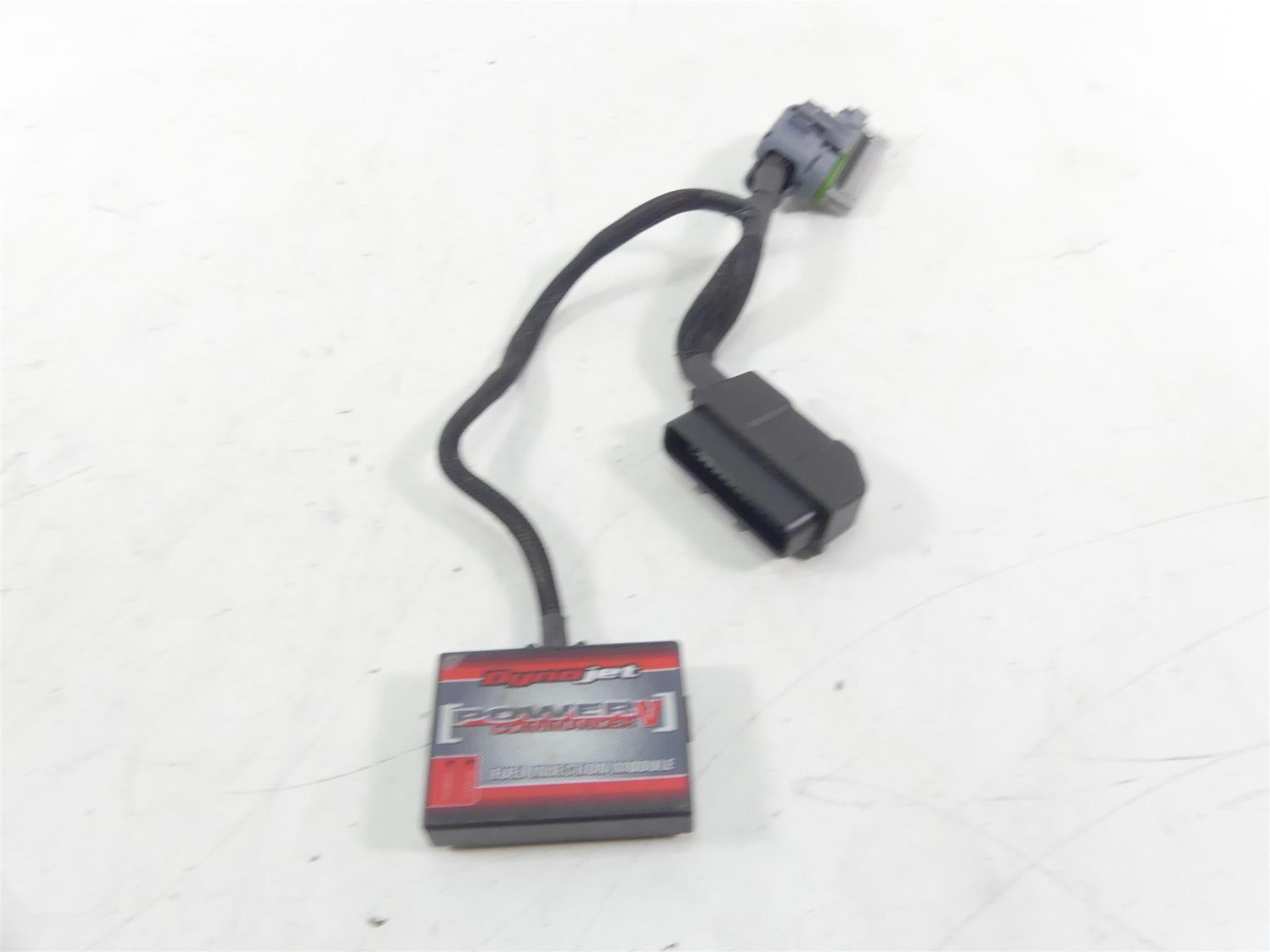 2011 Harley VRSCF Muscle Rod Dynojet Power Commander V 5 15-00615-006