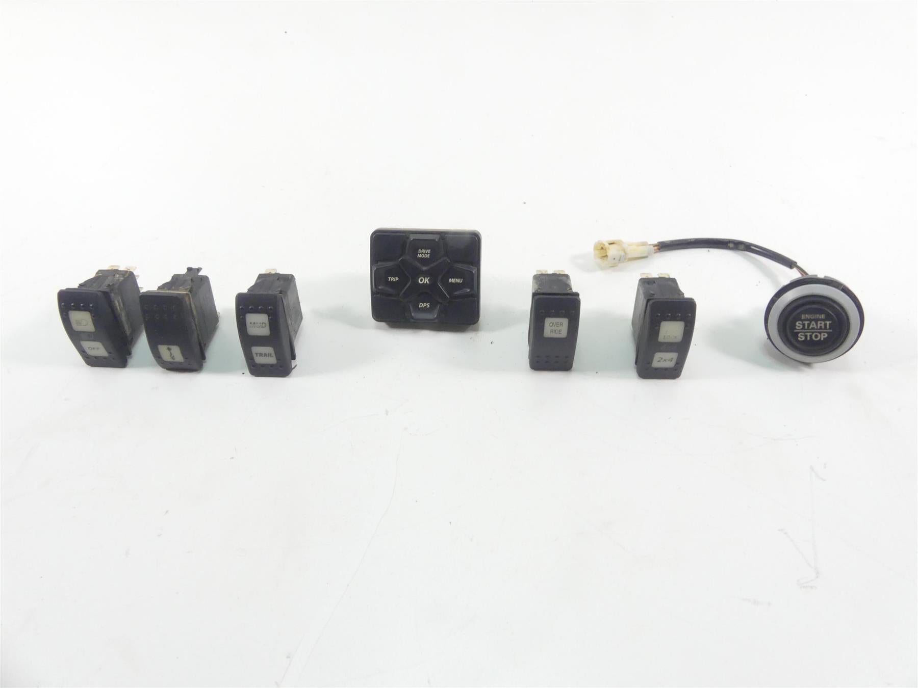 2020 Can Am Maverick X3 XMR Turbo RR Start Stop Light All Switch Set 710006059 {{ shop.shopifyCountryName }} - Mototech271