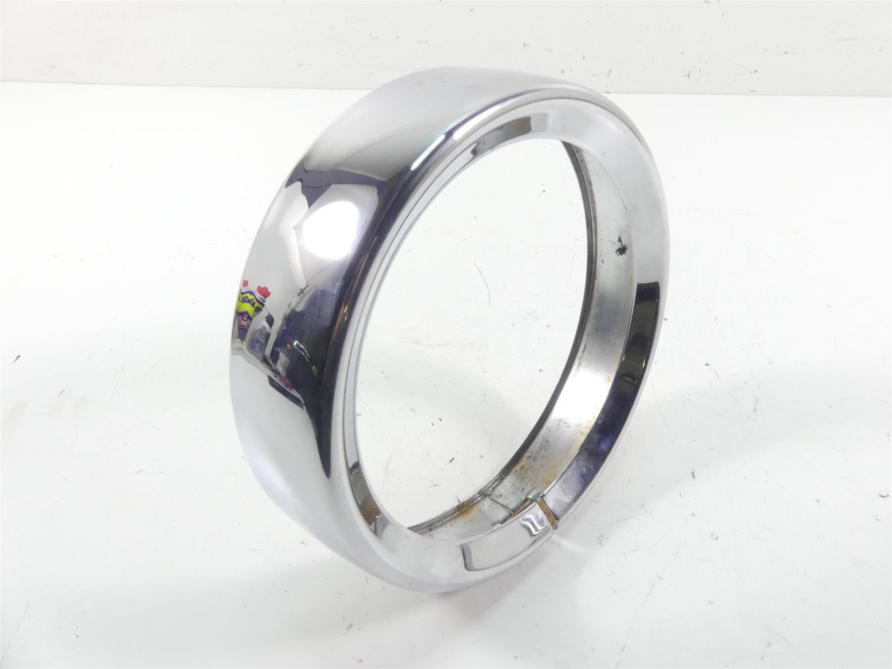 2005 Harley Touring CVO FLHTC SE Electra Glide Headlight Chrome Ring Cover {{ shop.shopifyCountryName }} - Mototech271