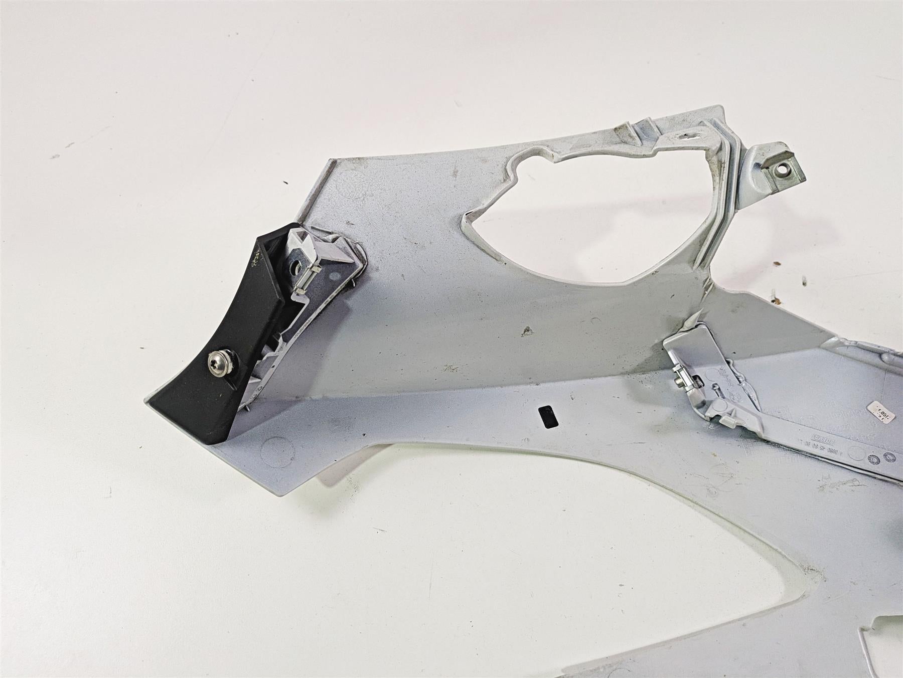 2014 BMW K1600 GTL K48 Left Headlight Cover Fairing Cowl -Read 46638544353 {{ shop.shopifyCountryName }} - Mototech271