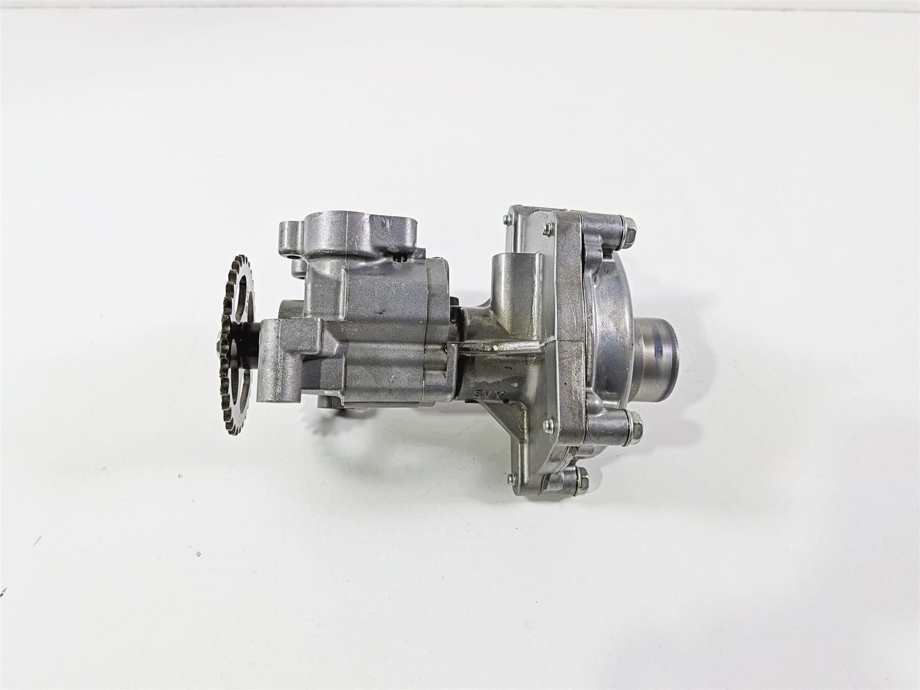 2008 Yamaha YZF R1 RN19 Oil Pump & Housing Set 4C8-12420-21-00 {{ shop.shopifyCountryName }} - Mototech271
