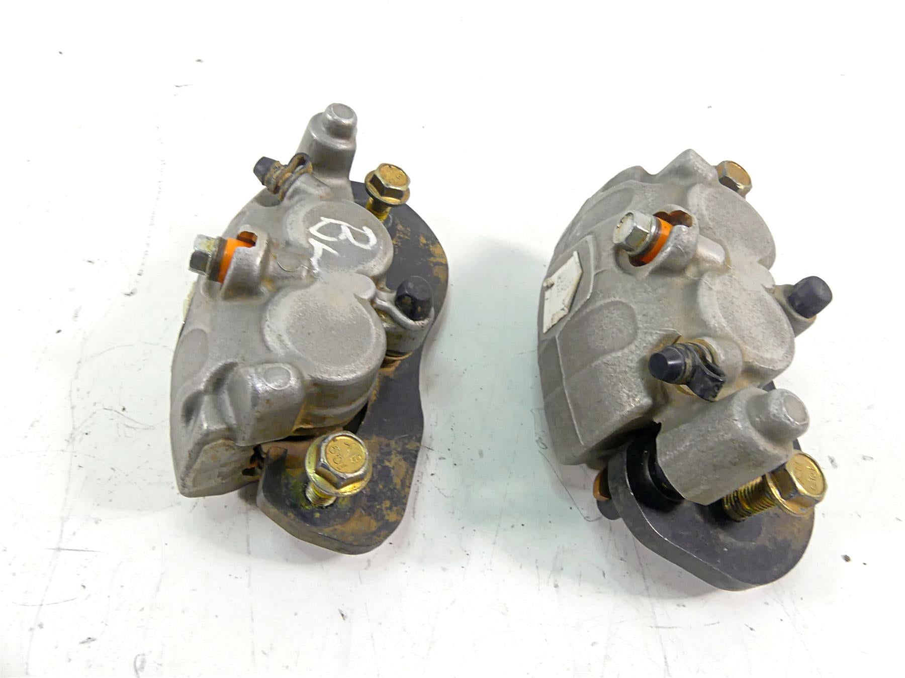 2021 Can Am Maverick Sport 1000R XRC Rear Brake Caliper Set 705601889 705601890 {{ shop.shopifyCountryName }} - Mototech271