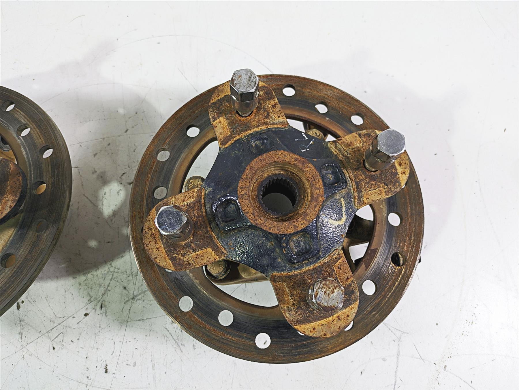 2020 Polaris RZR XP 1000 Turbo Rear Wheel Hub Brake Disc Knee Set -Read 5141353 {{ shop.shopifyCountryName }} - Mototech271
