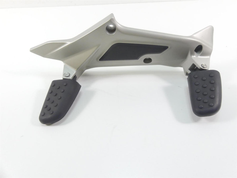 2014 BMW K1600 GTL K48 Right Footpeg Foot Peg & Bracket Mount 46717728224 {{ shop.shopifyCountryName }} - Mototech271