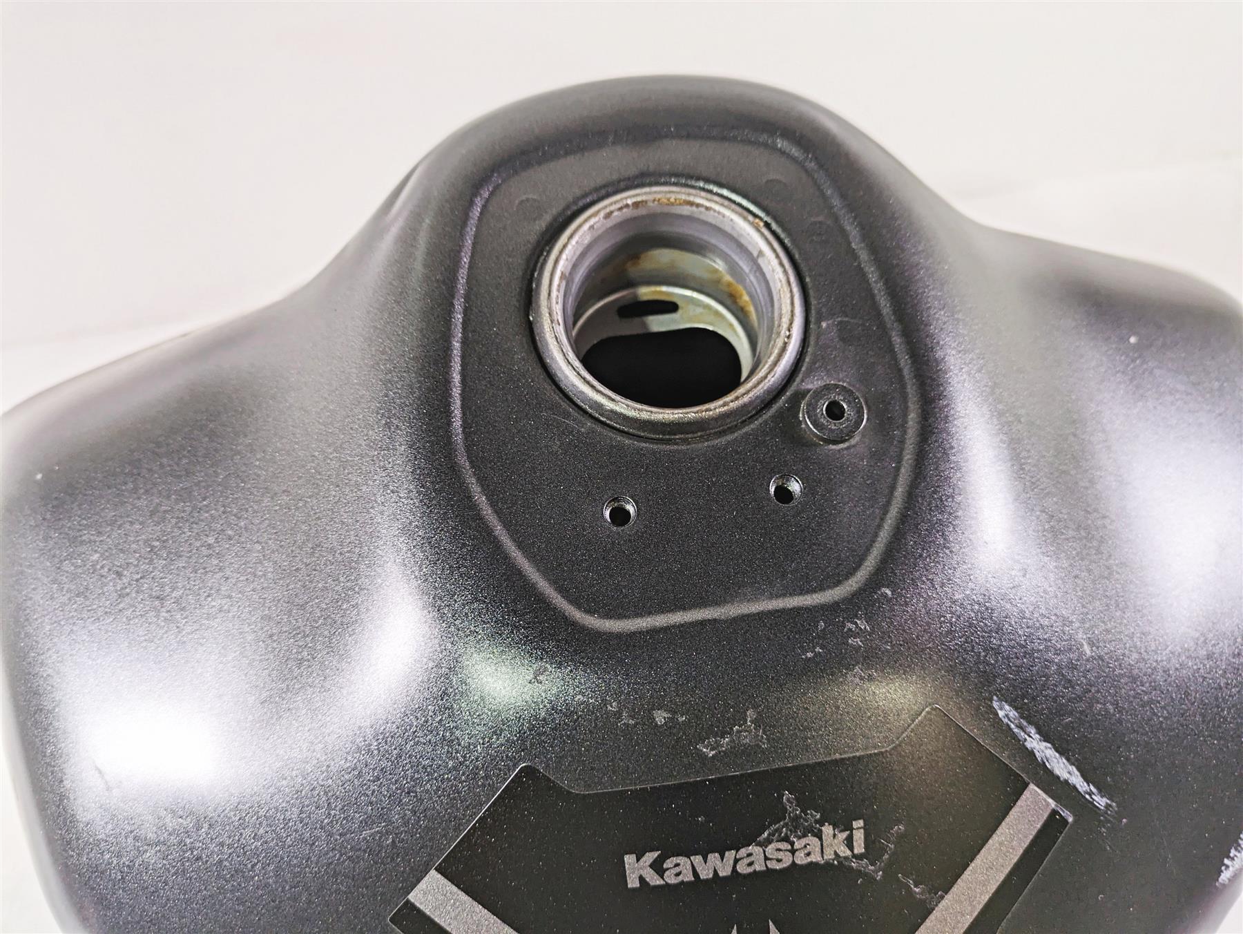 2023 Kawasaki KLR KL 650 Adventure Fuel Gas Petrol Tank - Dented 51001-0903 {{ shop.shopifyCountryName }} - Mototech271