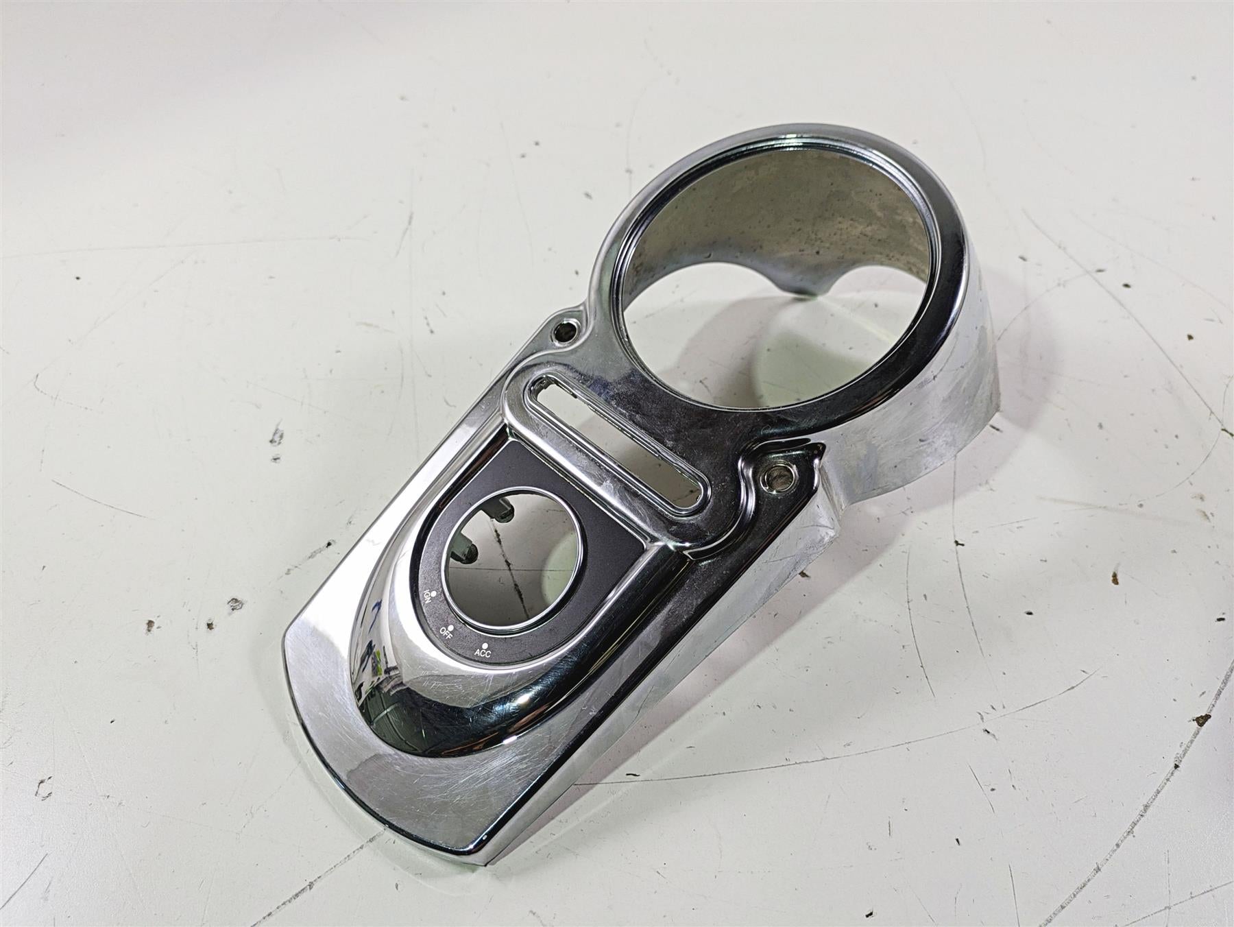 2007 Harley FXDWG Dyna Wide Glide Fuel Tank Dash Cover Console 71211-04A {{ shop.shopifyCountryName }} - Mototech271