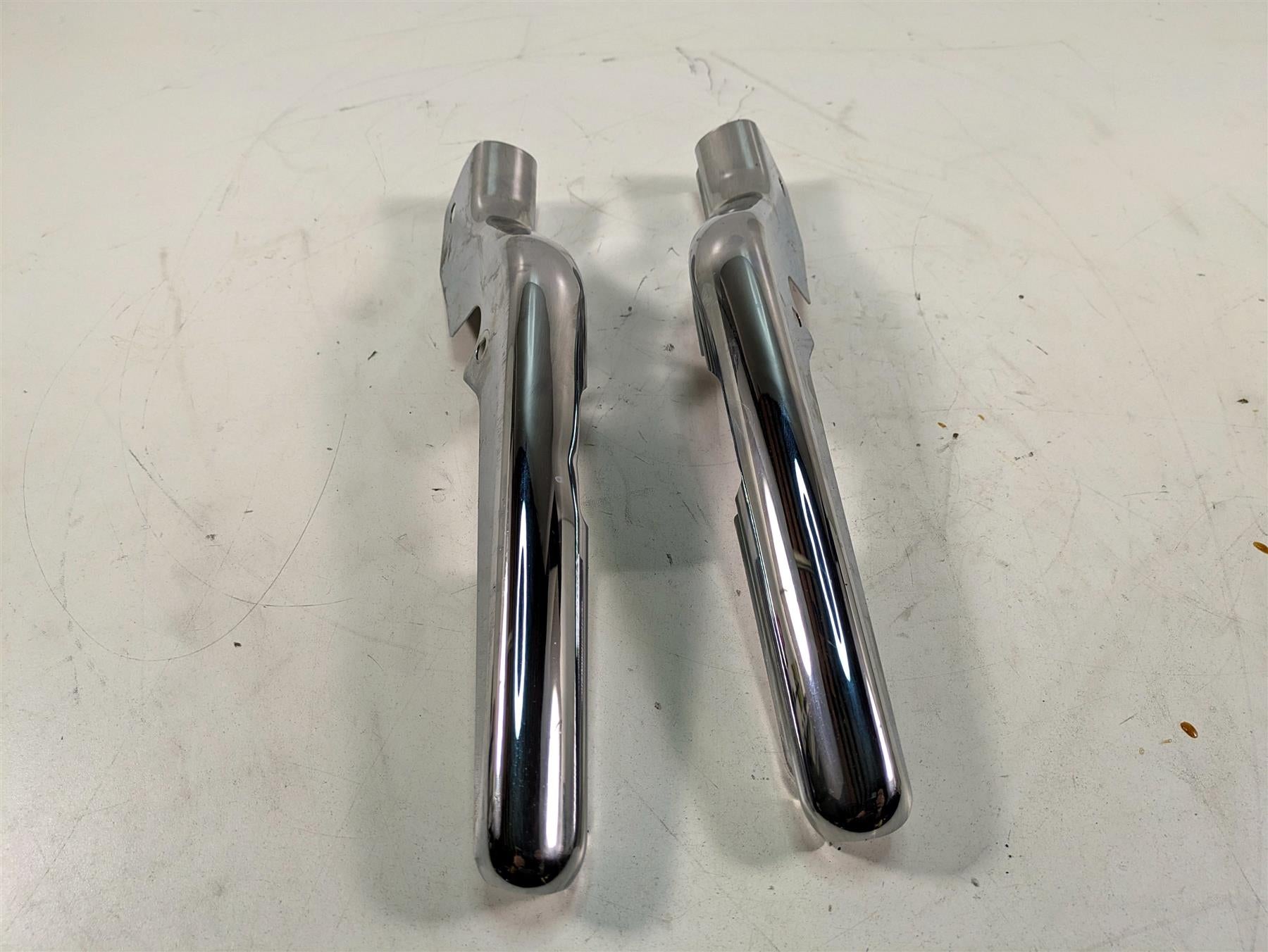 2006 Harley Touring FLHTCUI Electra Glide Nice Rear Frame Chrome Covers 47504-97 {{ shop.shopifyCountryName }} - Mototech271