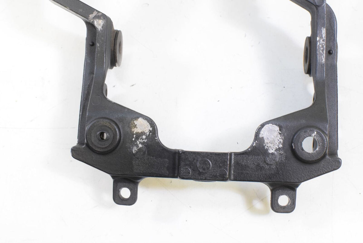 2006 Kawasaki ZX6R ZX636 Ninja Straight Subframe Inner Fender 32160-0085 {{ shop.shopifyCountryName }} - Mototech271