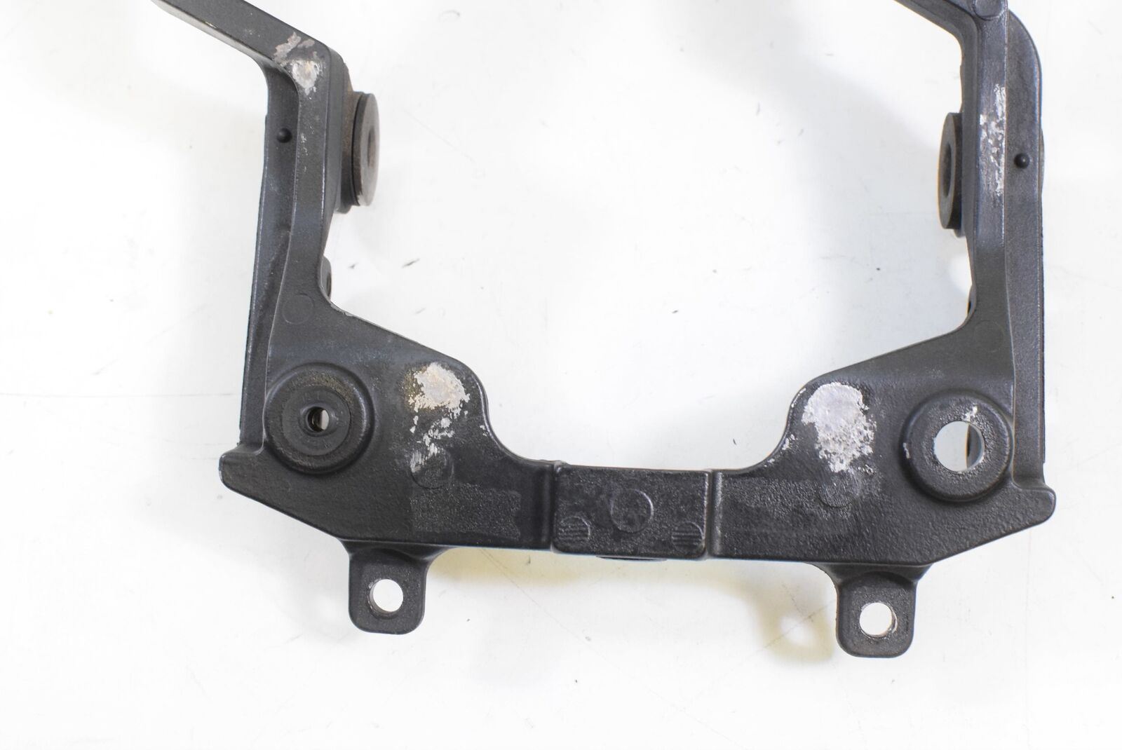 2006 Kawasaki ZX6R ZX636 Ninja Straight Subframe Inner Fender 32160-0085 {{ shop.shopifyCountryName }} - Mototech271