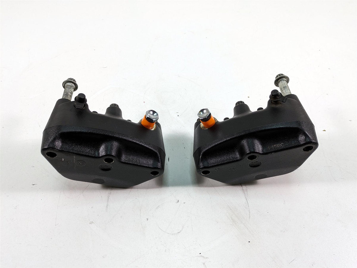2000 Harley Dyna FXDL Low Rider Front Brake Caliper Set 44023-00C 44046-00D {{ shop.shopifyCountryName }} - Mototech271