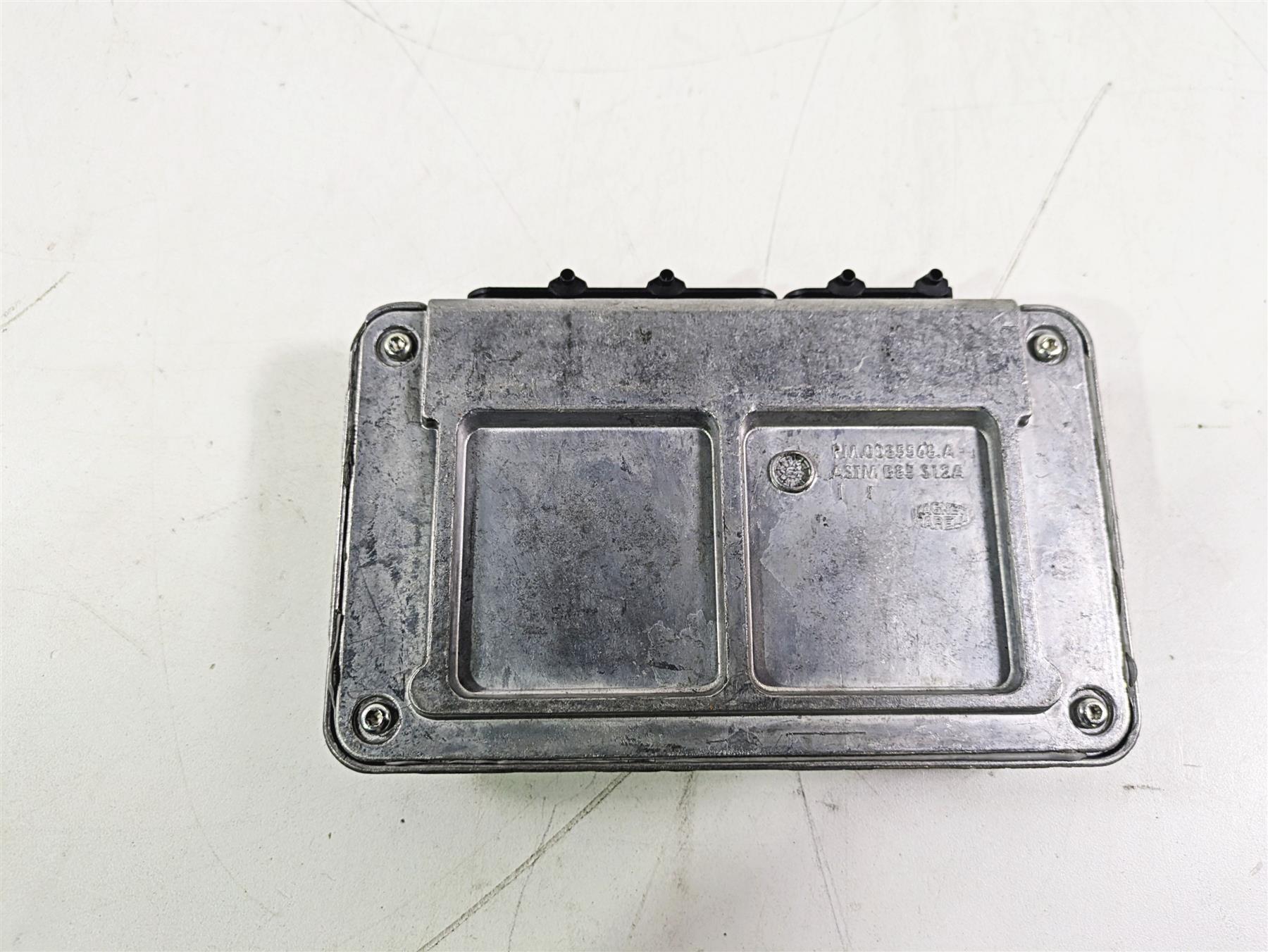 2015 Ducati Hypermotard 821 SP Cdi Ecu Ecm Engine Control Module 28642271A {{ shop.shopifyCountryName }} - Mototech271